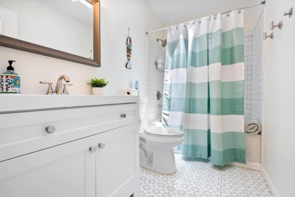 The St Augusdream Renovated Beach House Sleeps 8 Walk To Beach St. Augustine Esterno foto