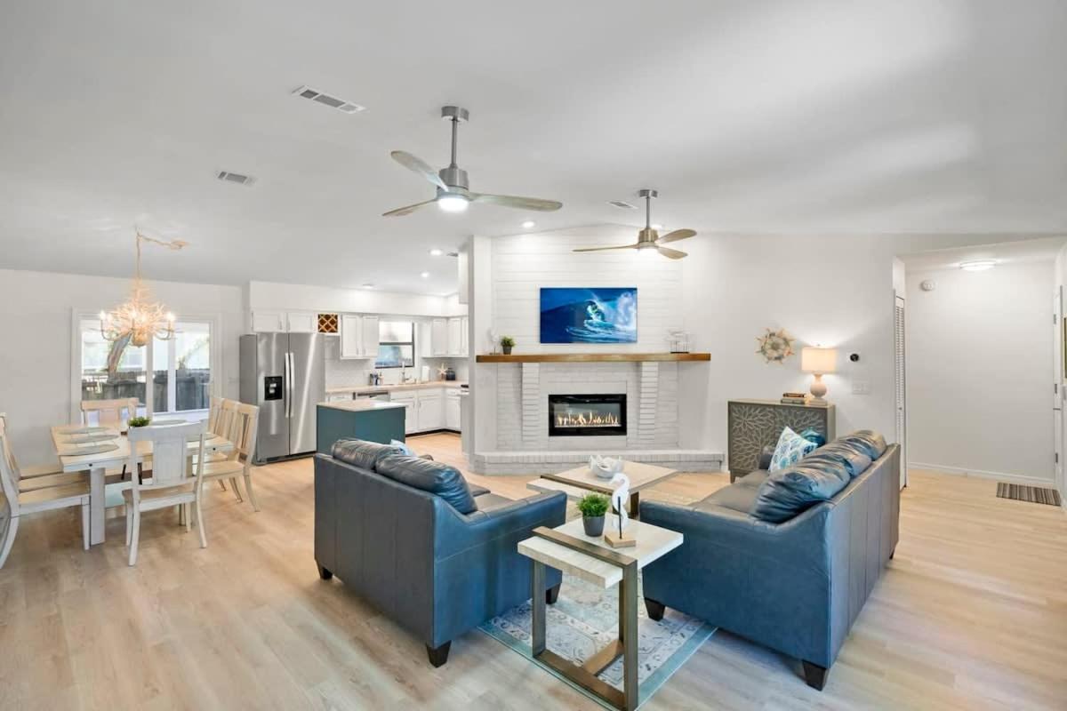 The St Augusdream Renovated Beach House Sleeps 8 Walk To Beach St. Augustine Esterno foto