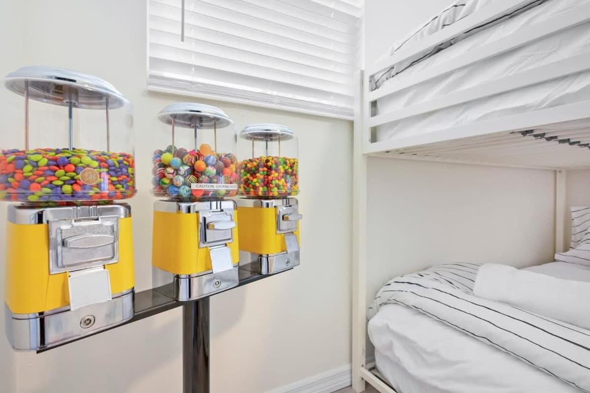 The St Augusdream Renovated Beach House Sleeps 8 Walk To Beach St. Augustine Esterno foto